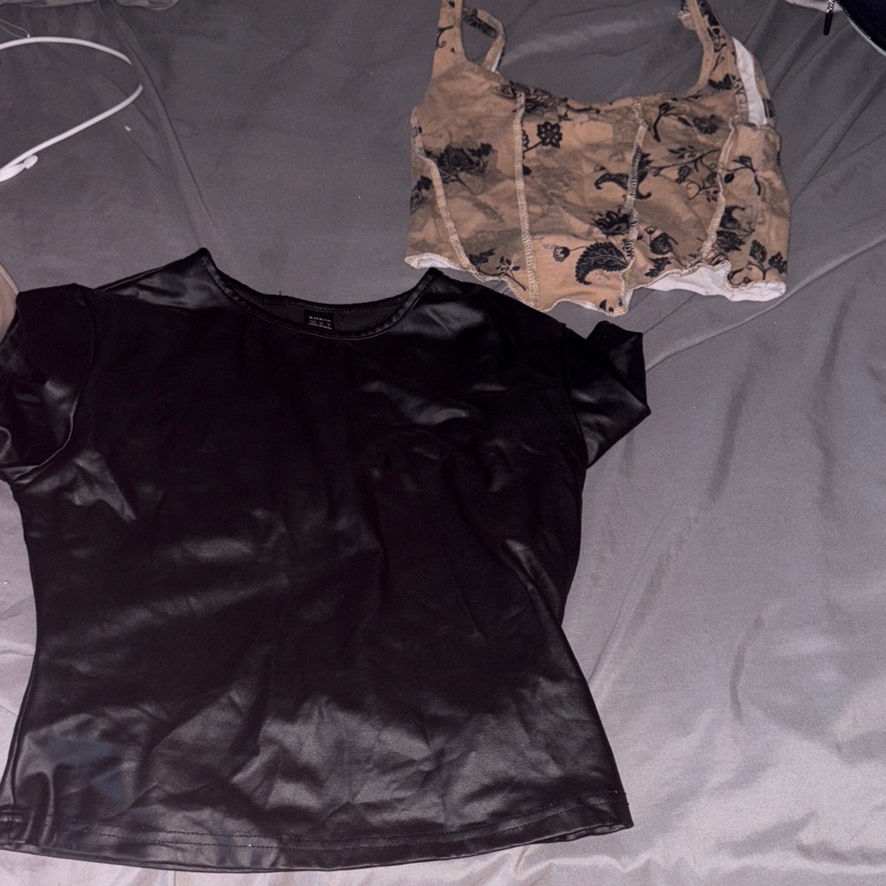 SHEIN Black Faux Leather and Beige Floral Crop Tops